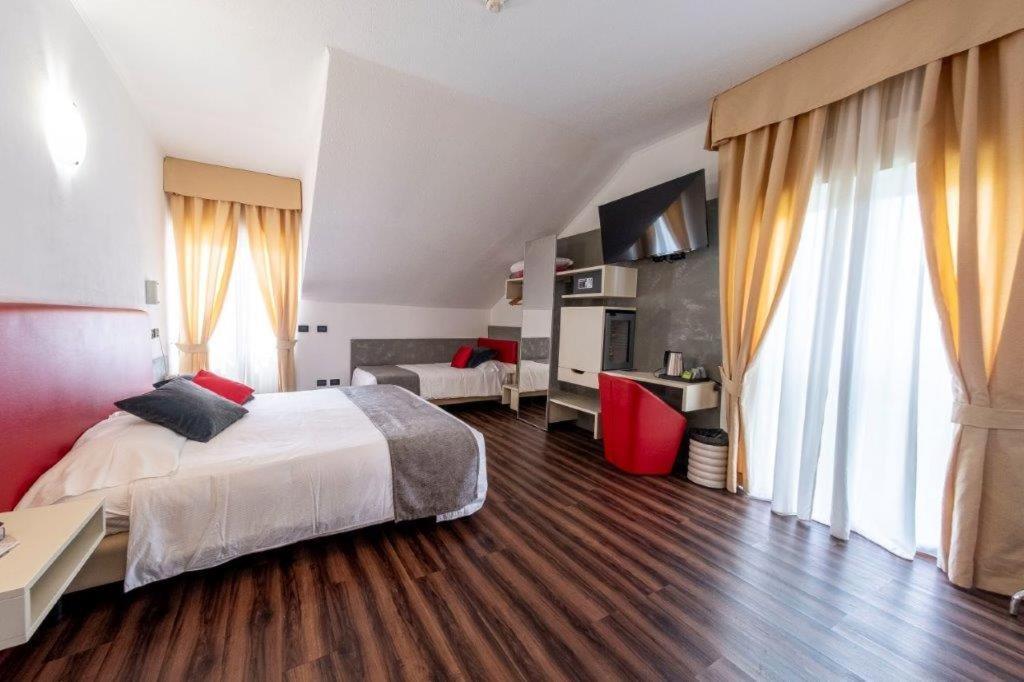 Hotel Le Palme (Adults Only) Dormelletto Kültér fotó