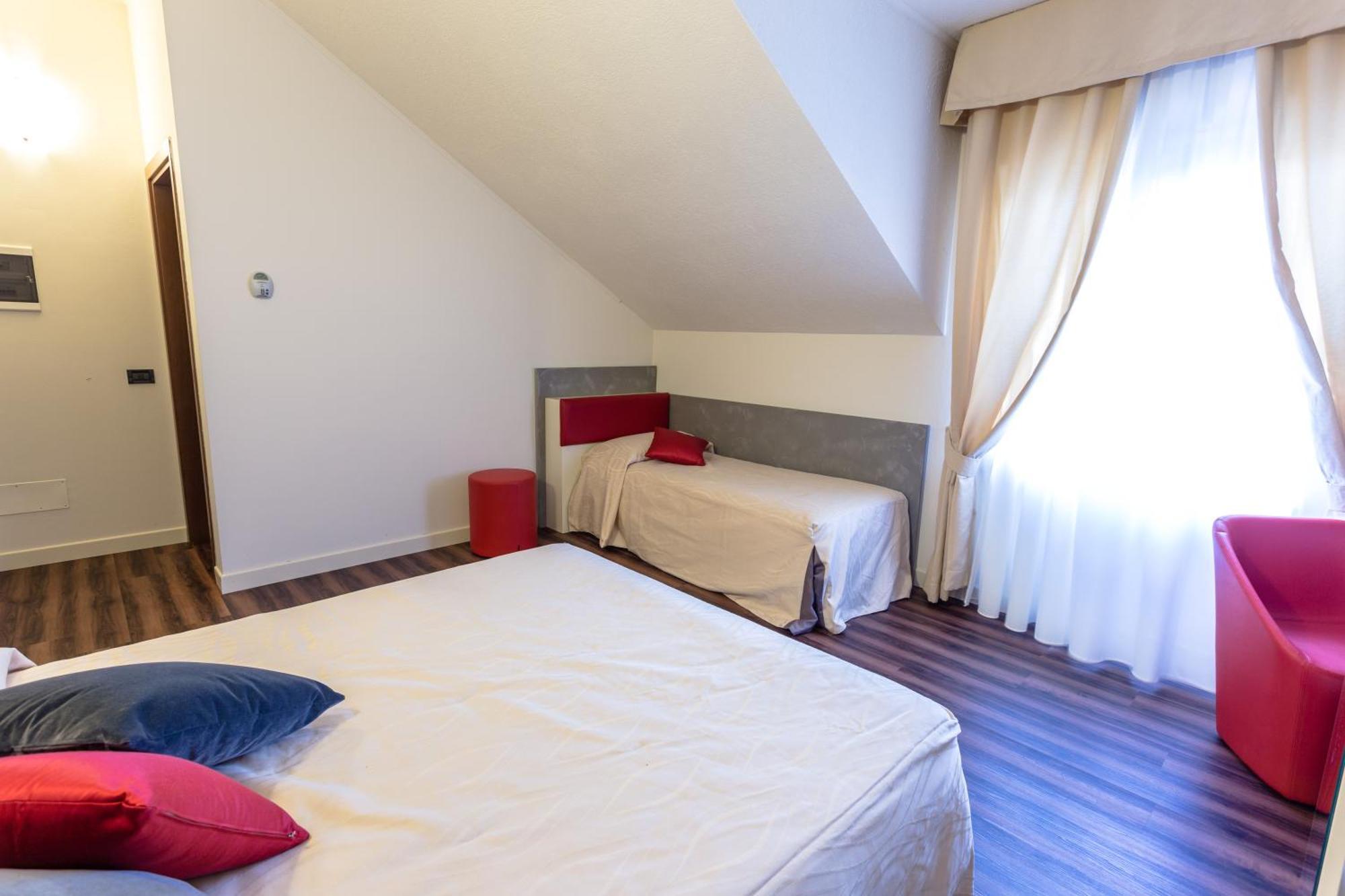 Hotel Le Palme (Adults Only) Dormelletto Kültér fotó